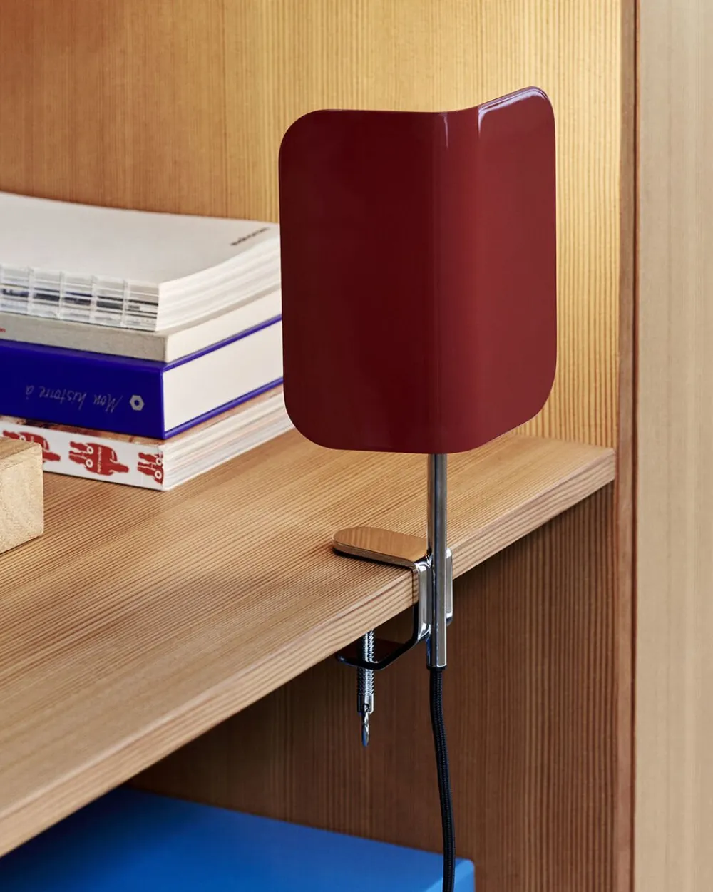Hay Apex Clip Lamp