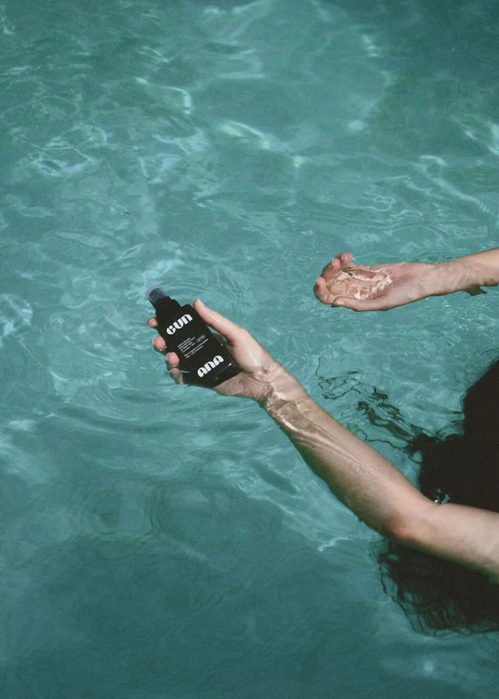 Body Mist SPF 50>Gun Ana Hot