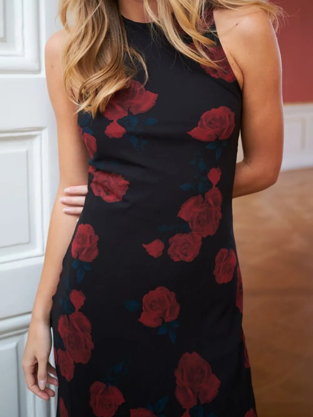 Dame Neo Noir Celinie Rose Dress