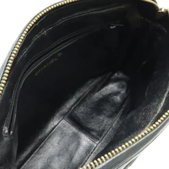 Dame Chanel Vintage Chanel Shoulder Bag