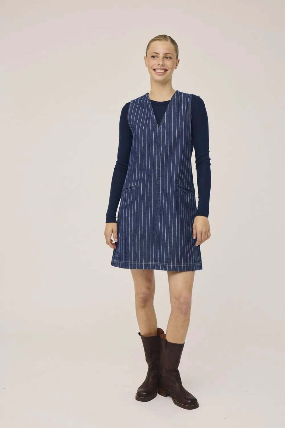 Cleo 15 Spencer denimkjole - 100% Økologisk bomuld GOTS>Magasin du Nord Collection Best