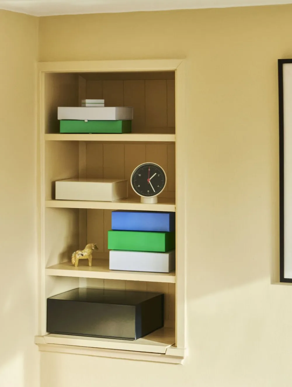 Colour Storage-Small>Hay Outlet