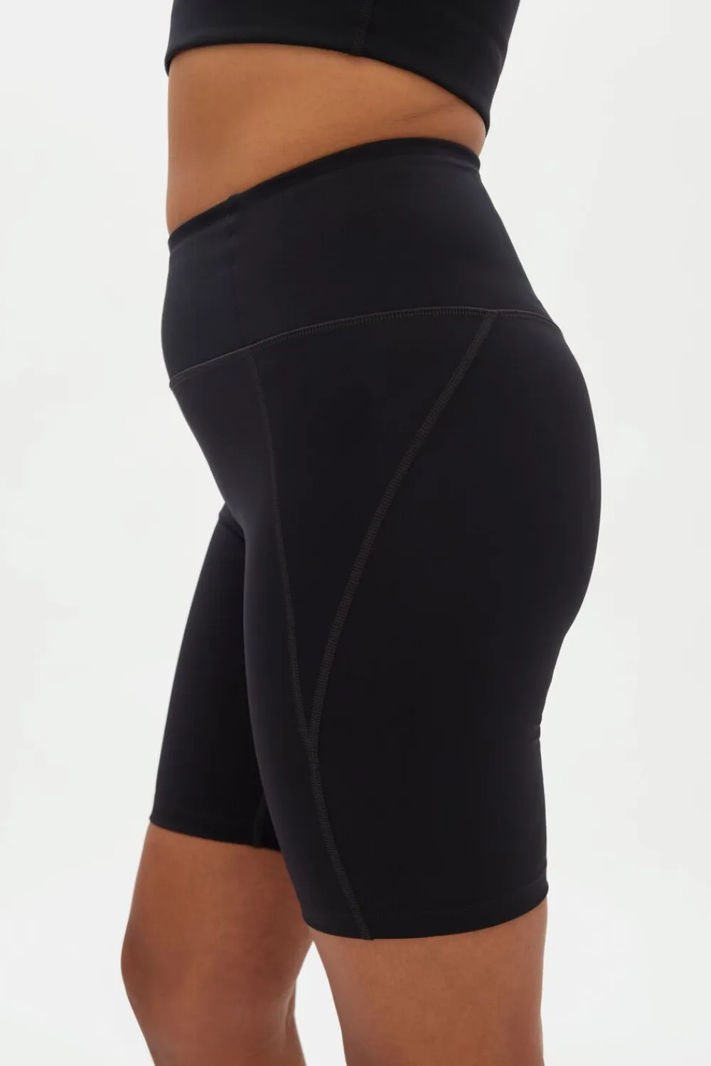 Compressive High-Rise Bike Shorts>Girlfriend Collective