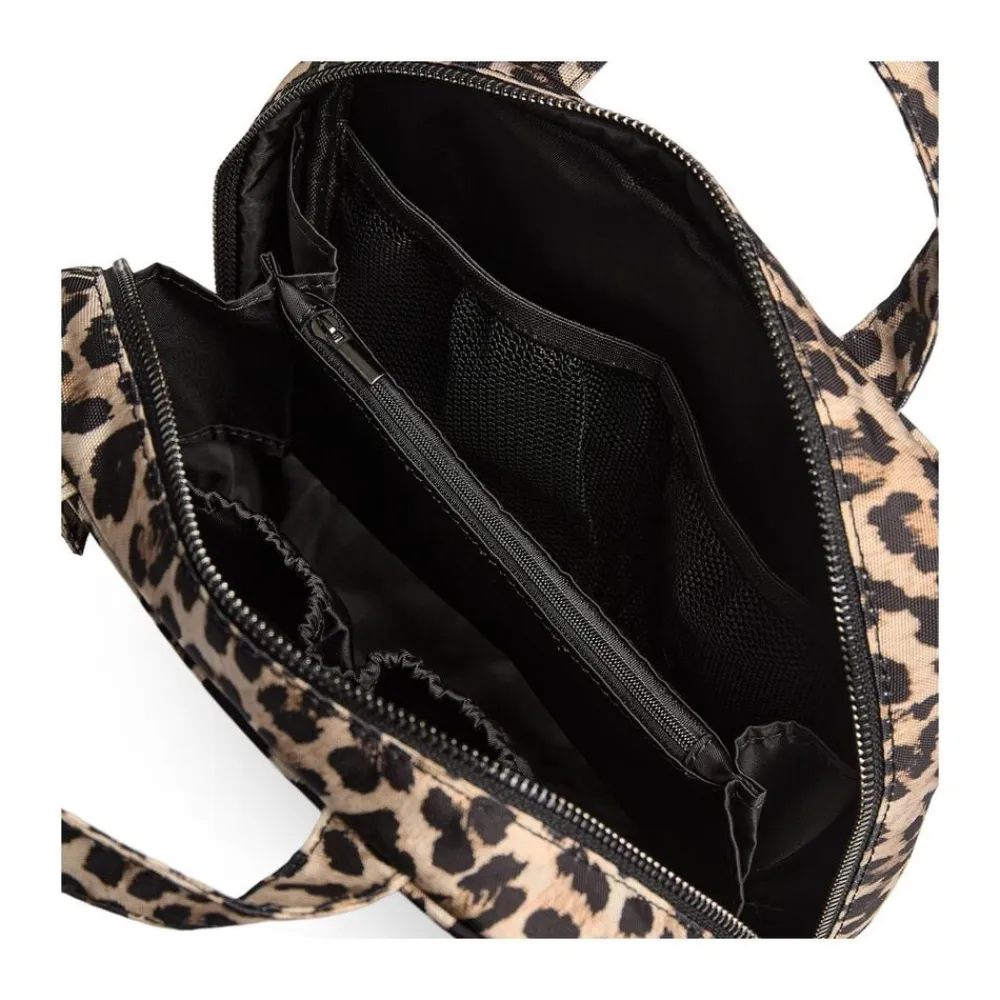 Discovermbg Toiletry Bag, Rec.>Markberg Outlet