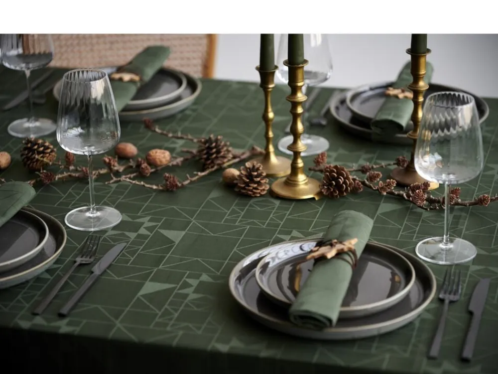 Dug 140x270 Star Damask Forest green>Södahl New