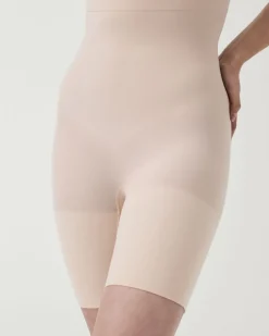 EVERYDAY SHAPINEVERYDAY SHAPING HW SHORT>Spanx Online