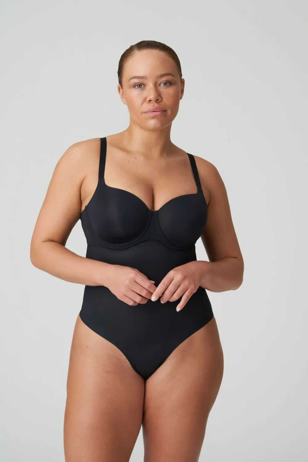 PrimaDonna Figuras udglattende g-streng Sort Hot
