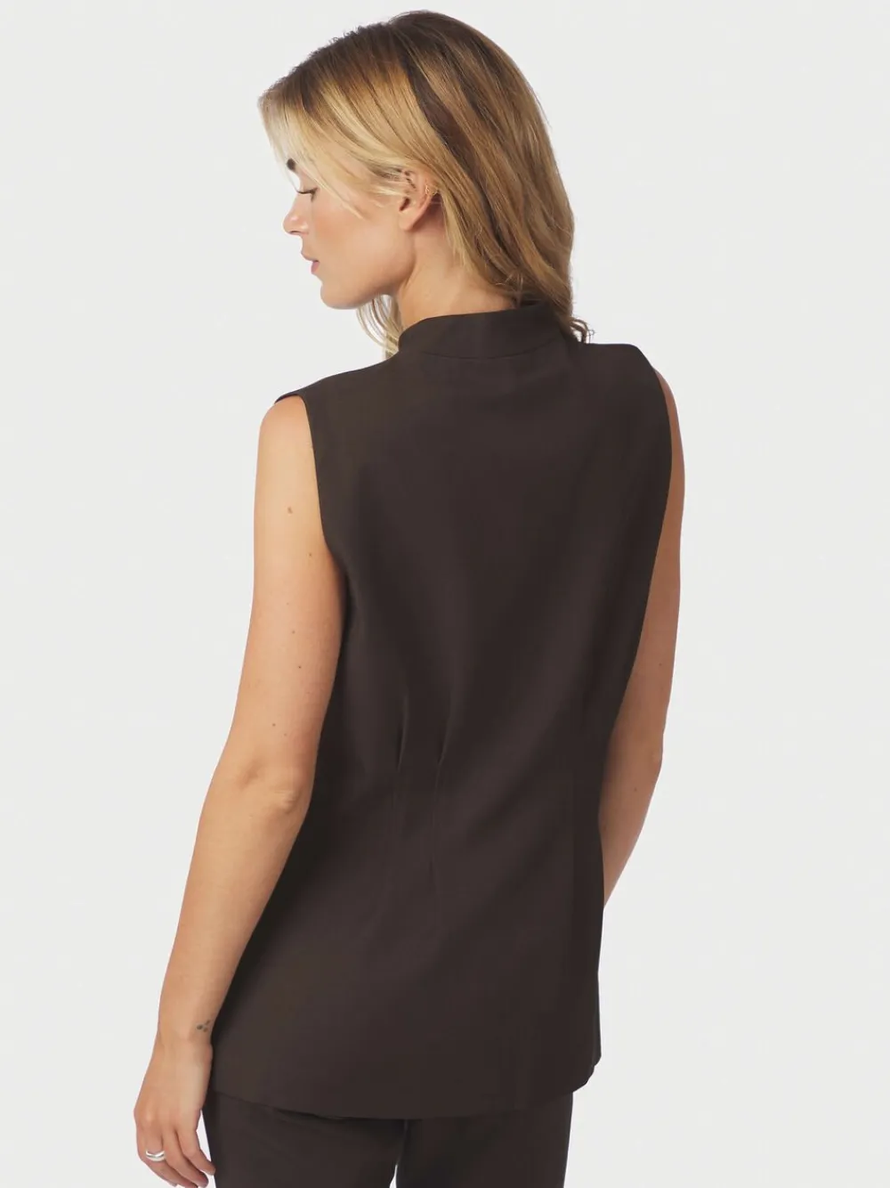 Neo Noir Finna Structure Vest Dark brown Sale