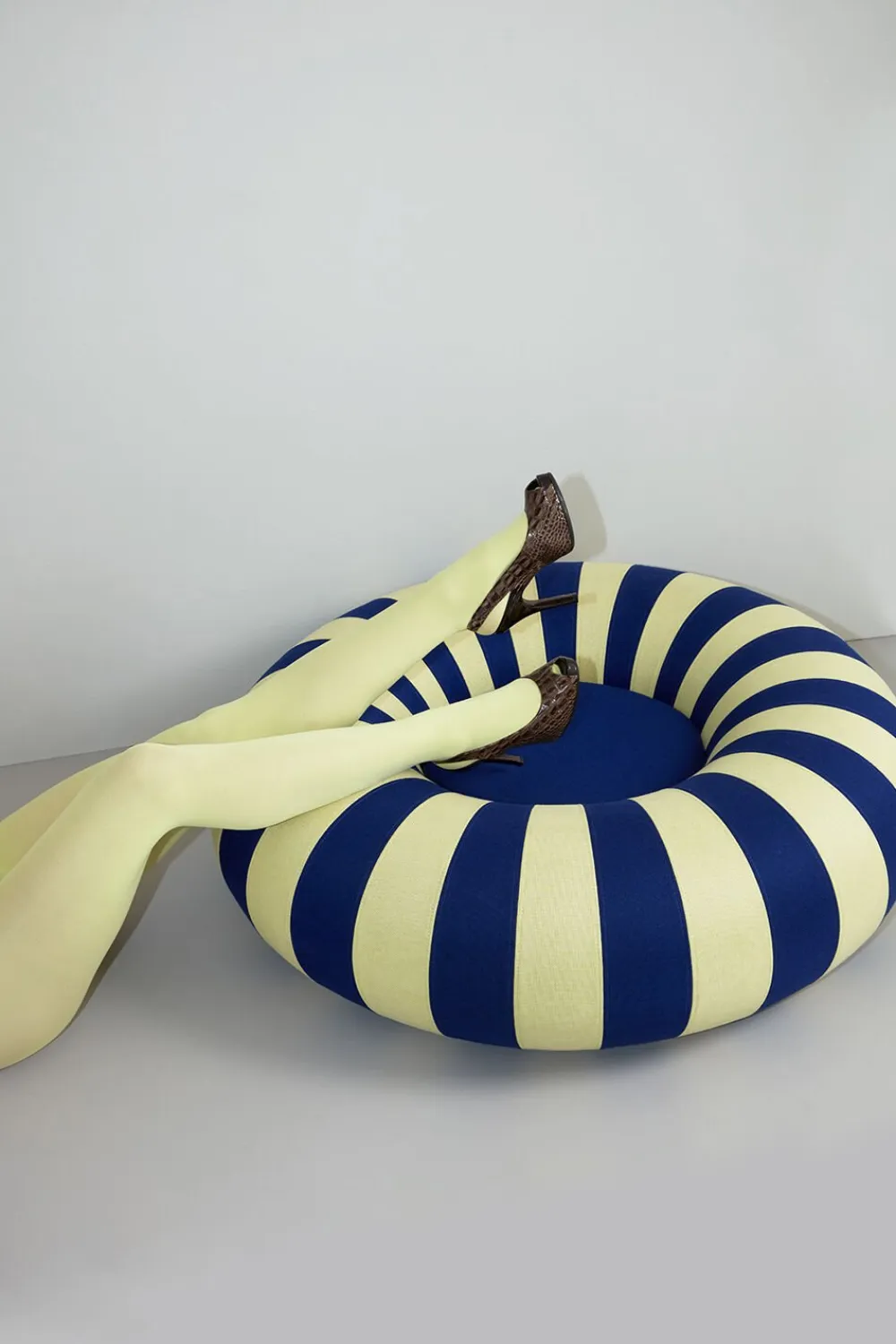 Studio About FLOAT, MEDIUM, DARK BLUE/YELLOW Sale