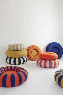 FLOAT, SMALL, BLUE/OCHRE><noscript><img width=