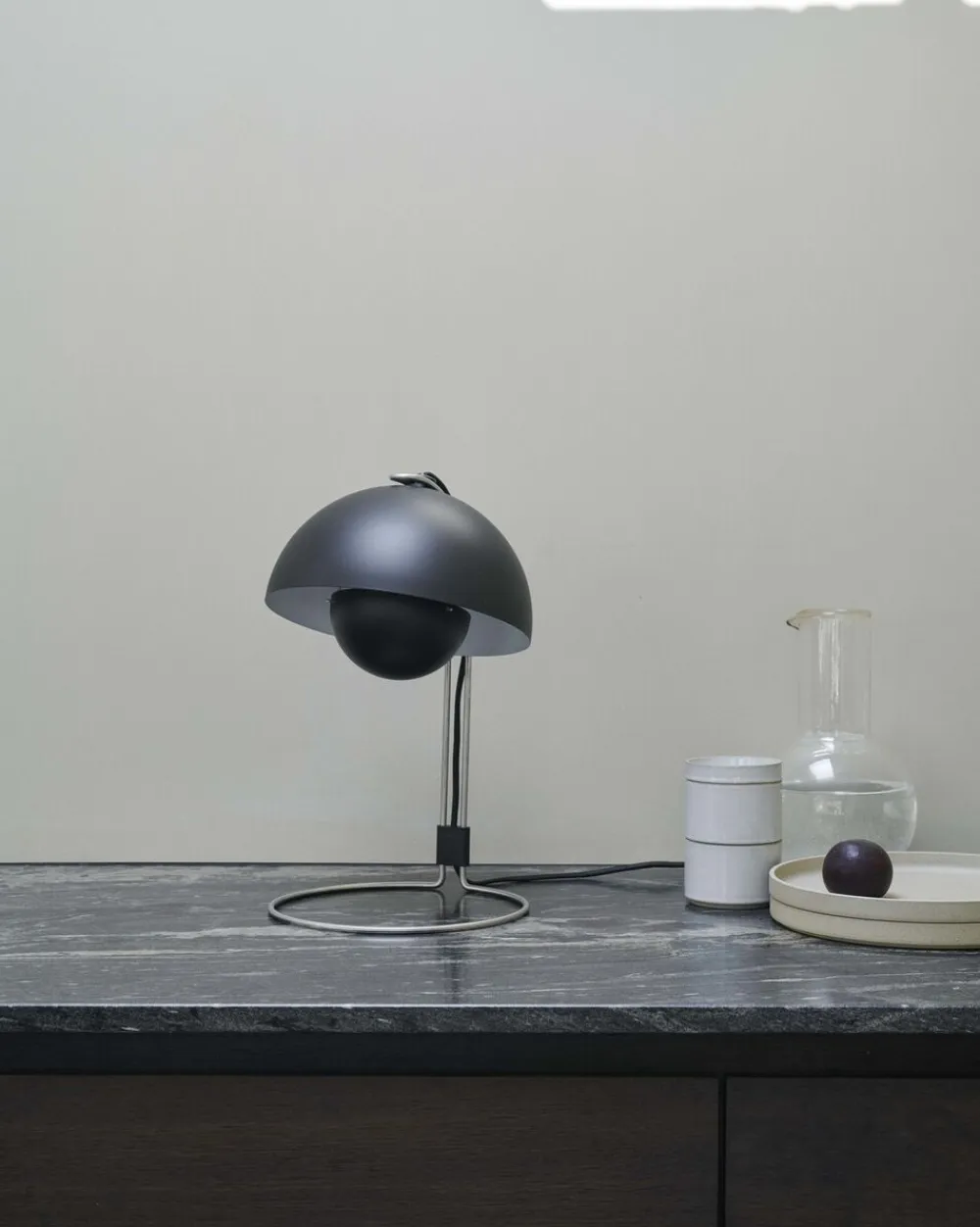 FlowerPot VP4 bordlampe>&Tradition Online