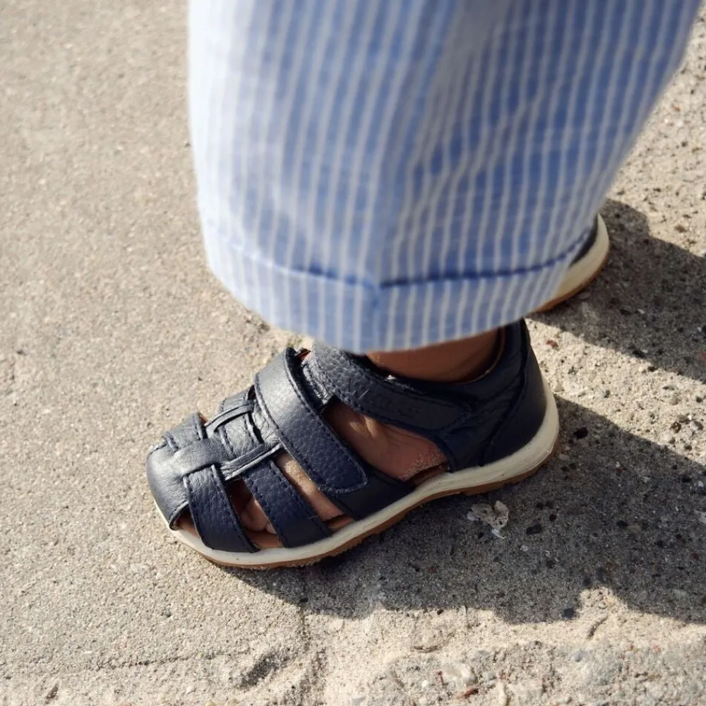 Frei Sandal>Wheat Clearance