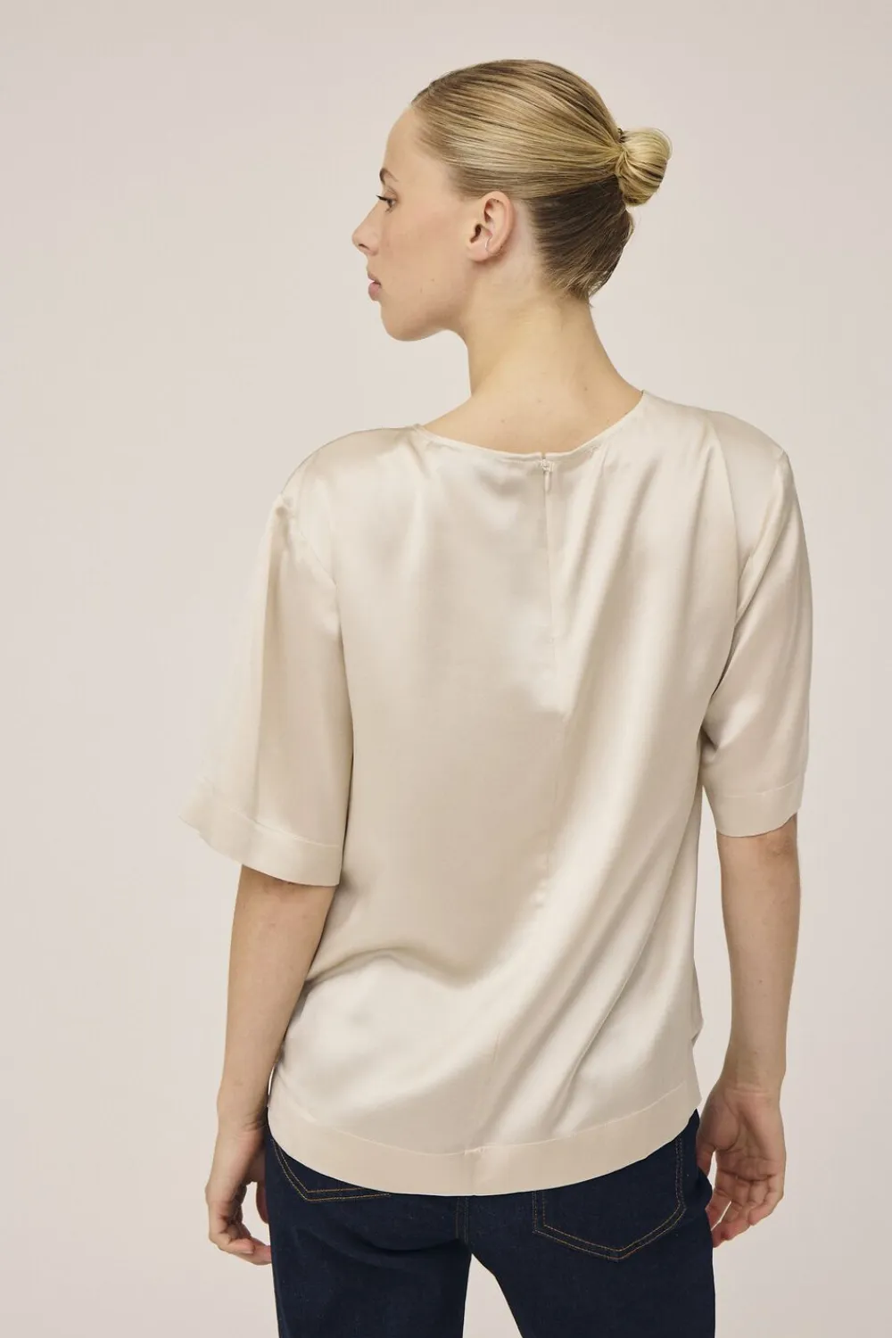 Gia 2 Kortærmede bluse - 100% silke>Magasin du Nord Collection New