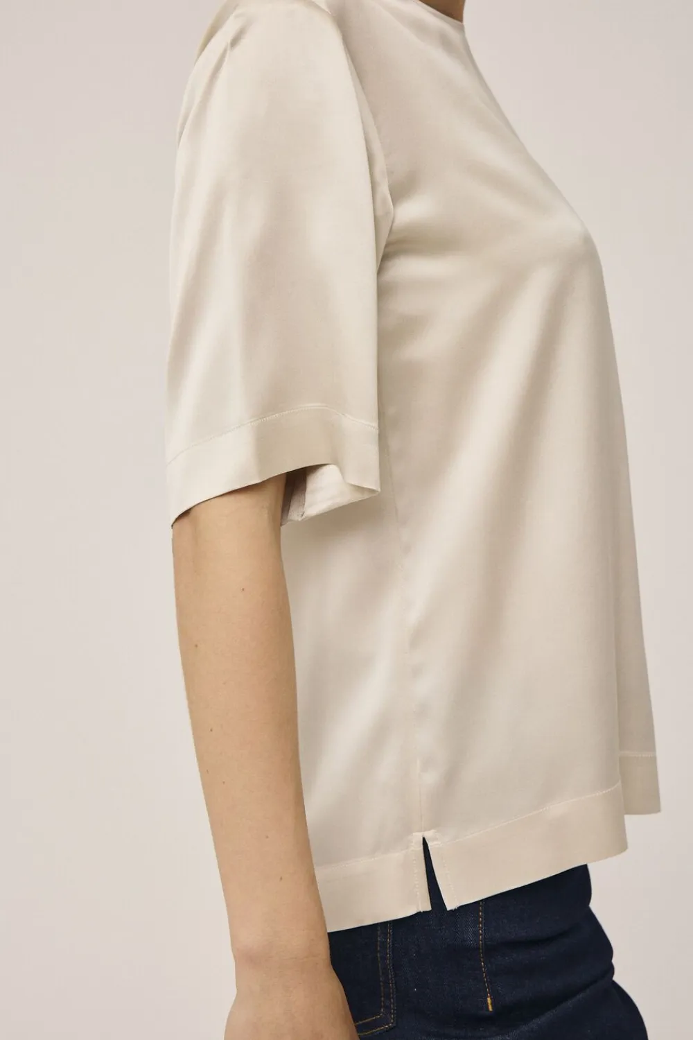 Gia 2 Kortærmede bluse - 100% silke>Magasin du Nord Collection New