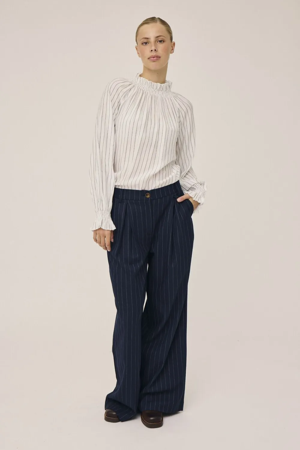 Grady 3 Langærmede bluse med høj krave - LENZINGECOVERO>Magasin du Nord Collection New