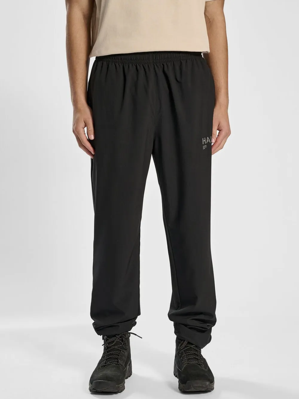 HALO TECH PANTS>Newline HALO