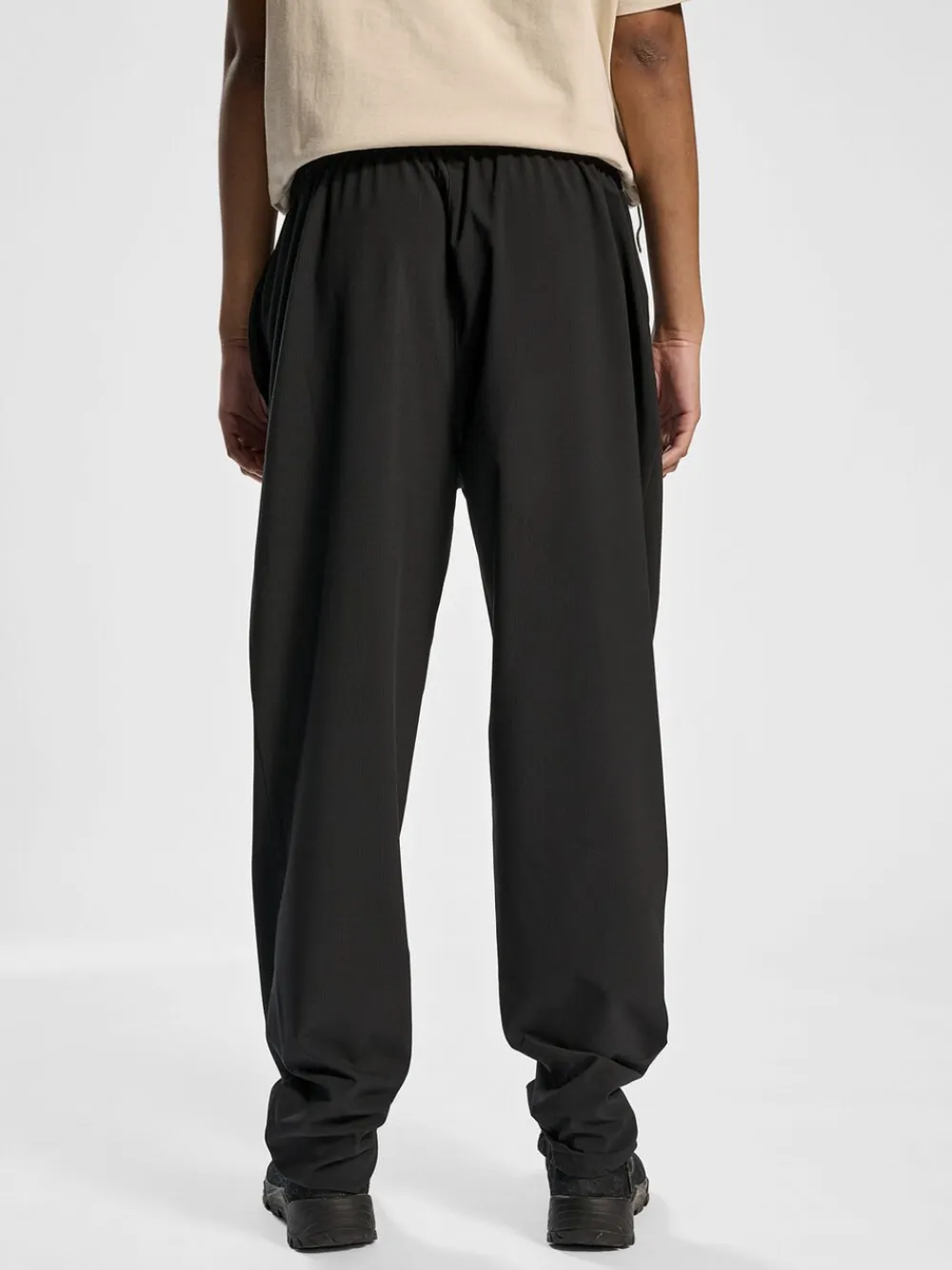 HALO TECH PANTS>Newline HALO