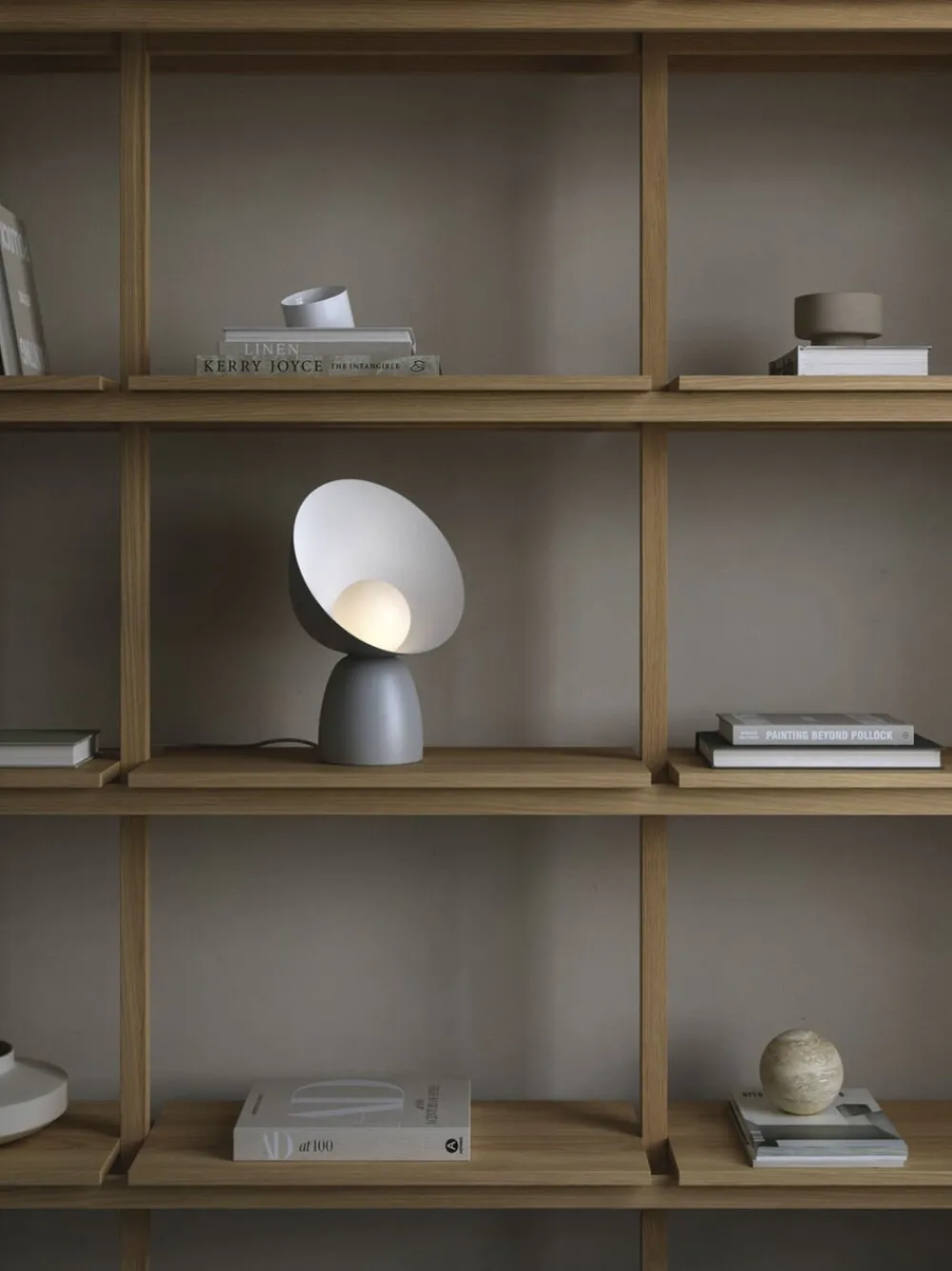 DFTP Hello | Bordlampe | Grå