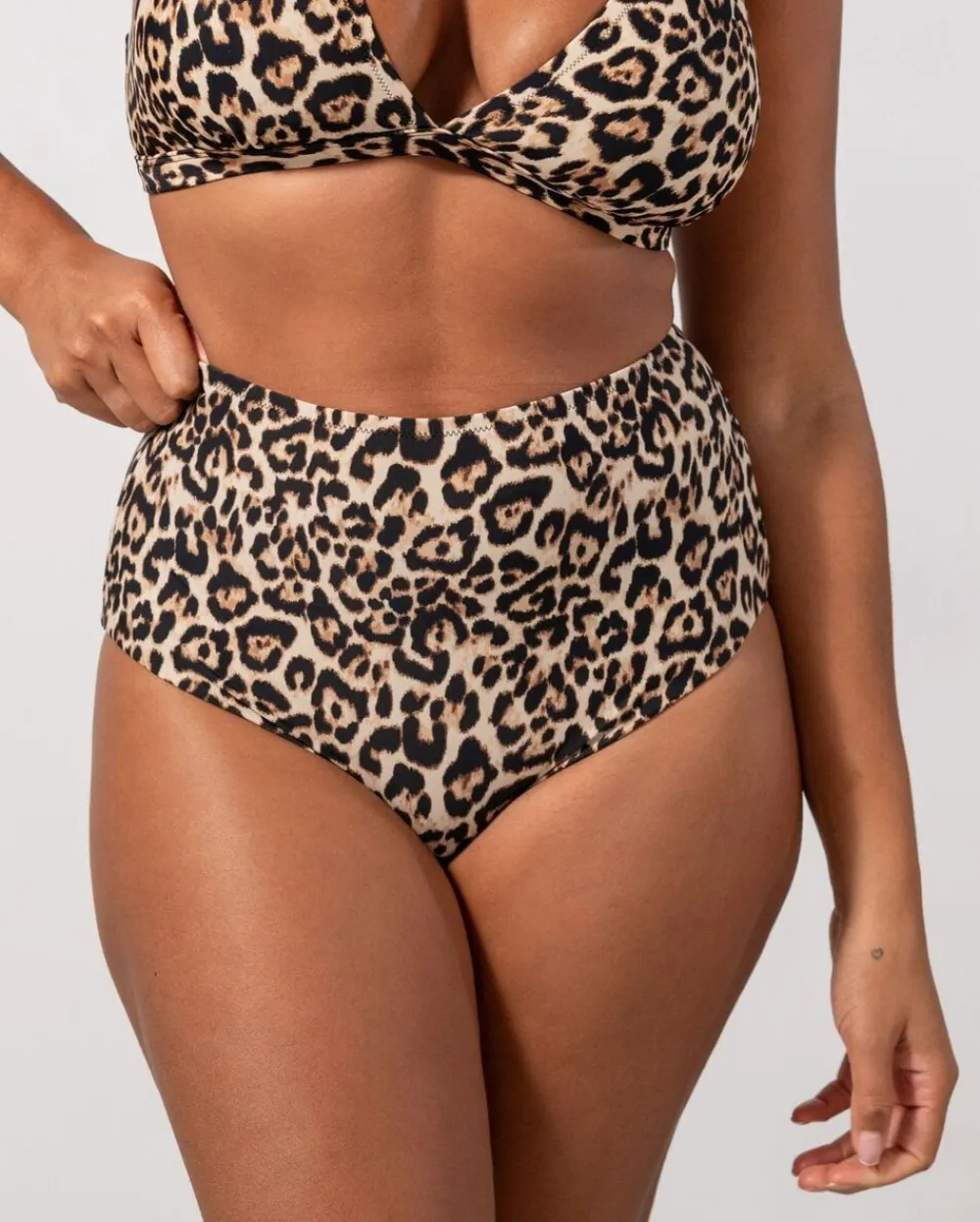 Dame Understatement Highwaist Bikini Briefs