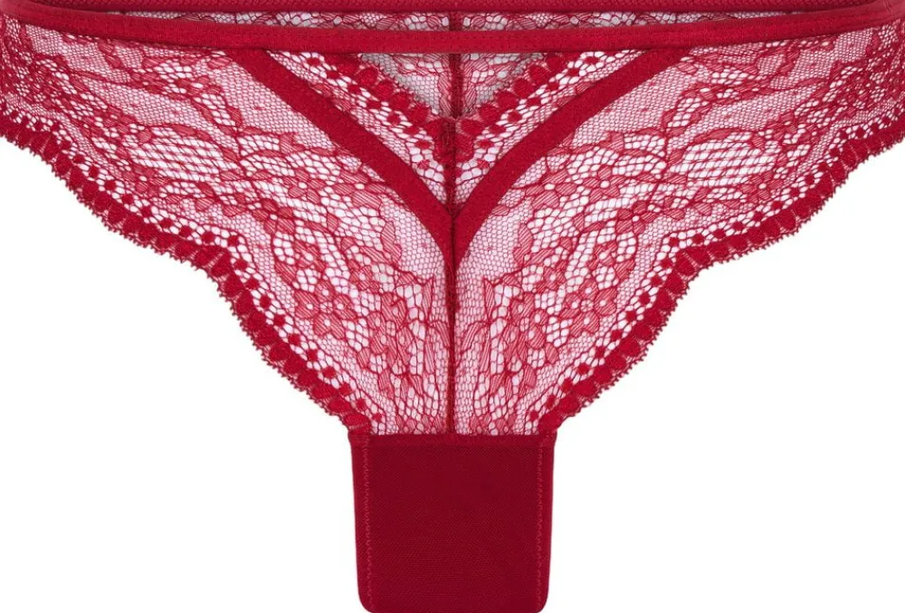 Dame Hunkemöller Isabelle Cheekini