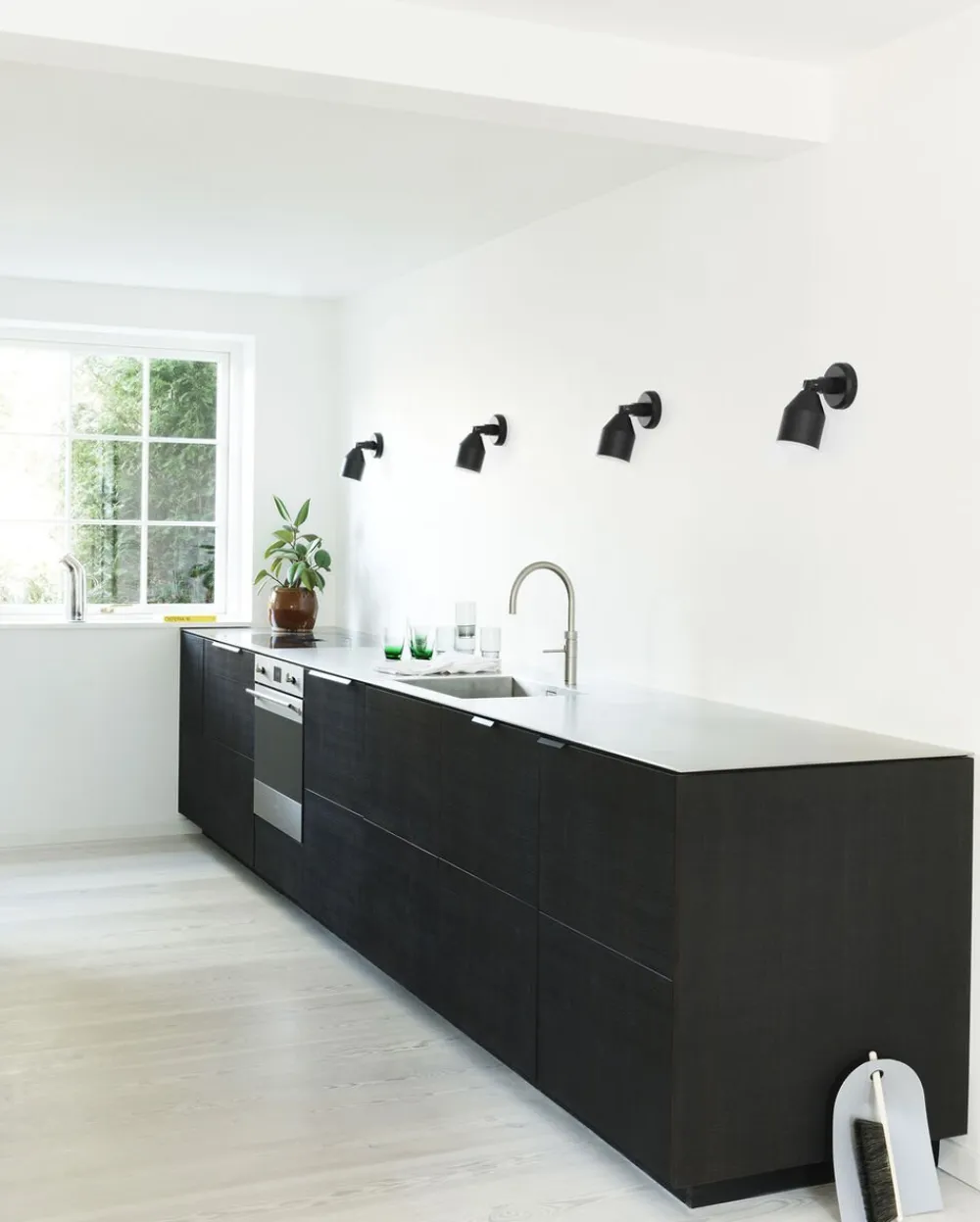Klip Wall Lamp EU>Normann Copenhagen Hot
