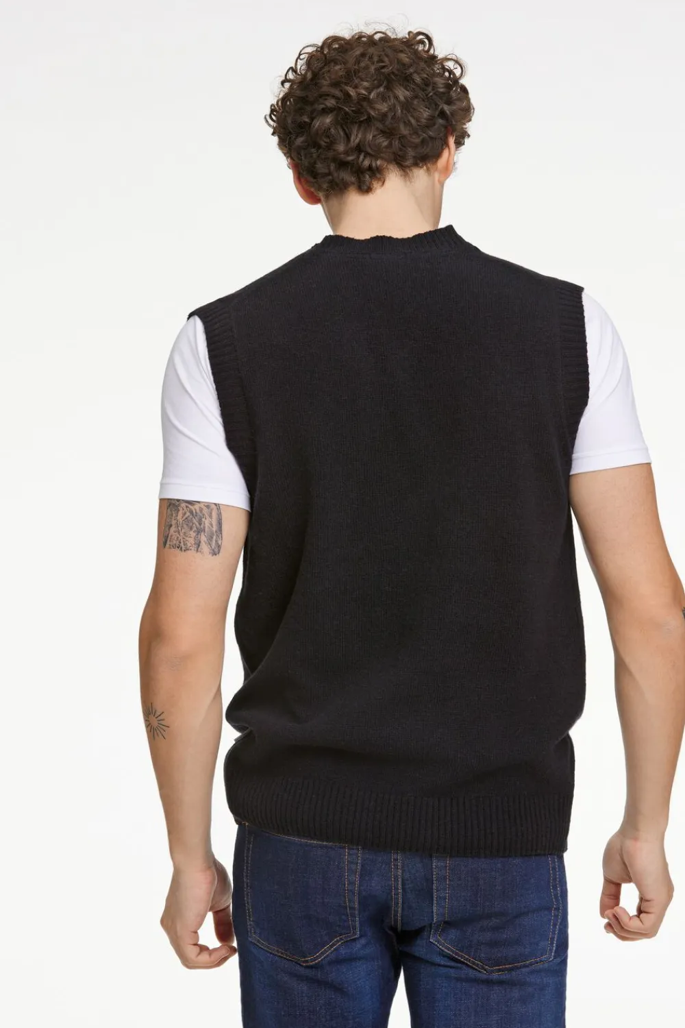 Lambswool v-neck slipover>Lindbergh Best