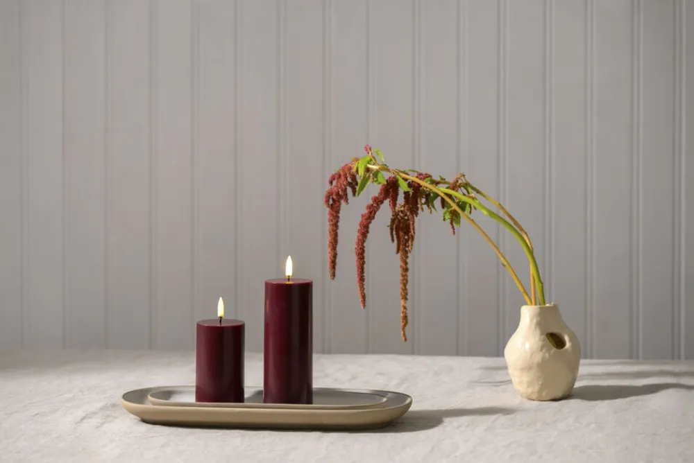 LED pillar candle, Wine red, Smooth, 5,8x15,2 cm>Uyuni