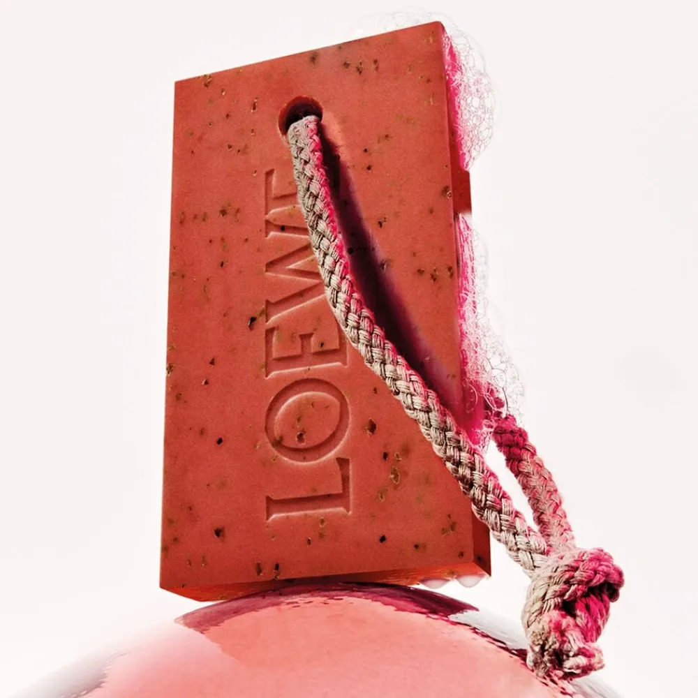 Loewe Perfumes LOEWE Tomato Leaves Large Soap Bar Hot