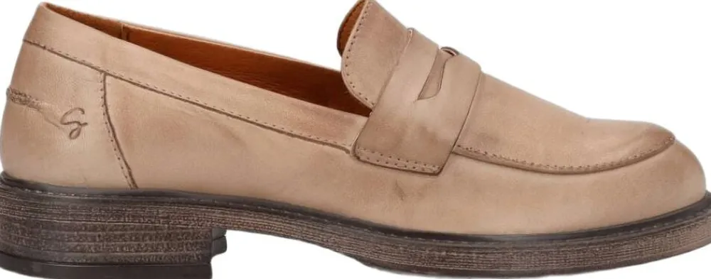 LORETTA>Shoedesign Copenhagen New