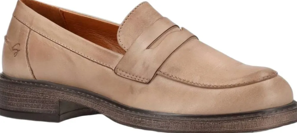 LORETTA>Shoedesign Copenhagen New