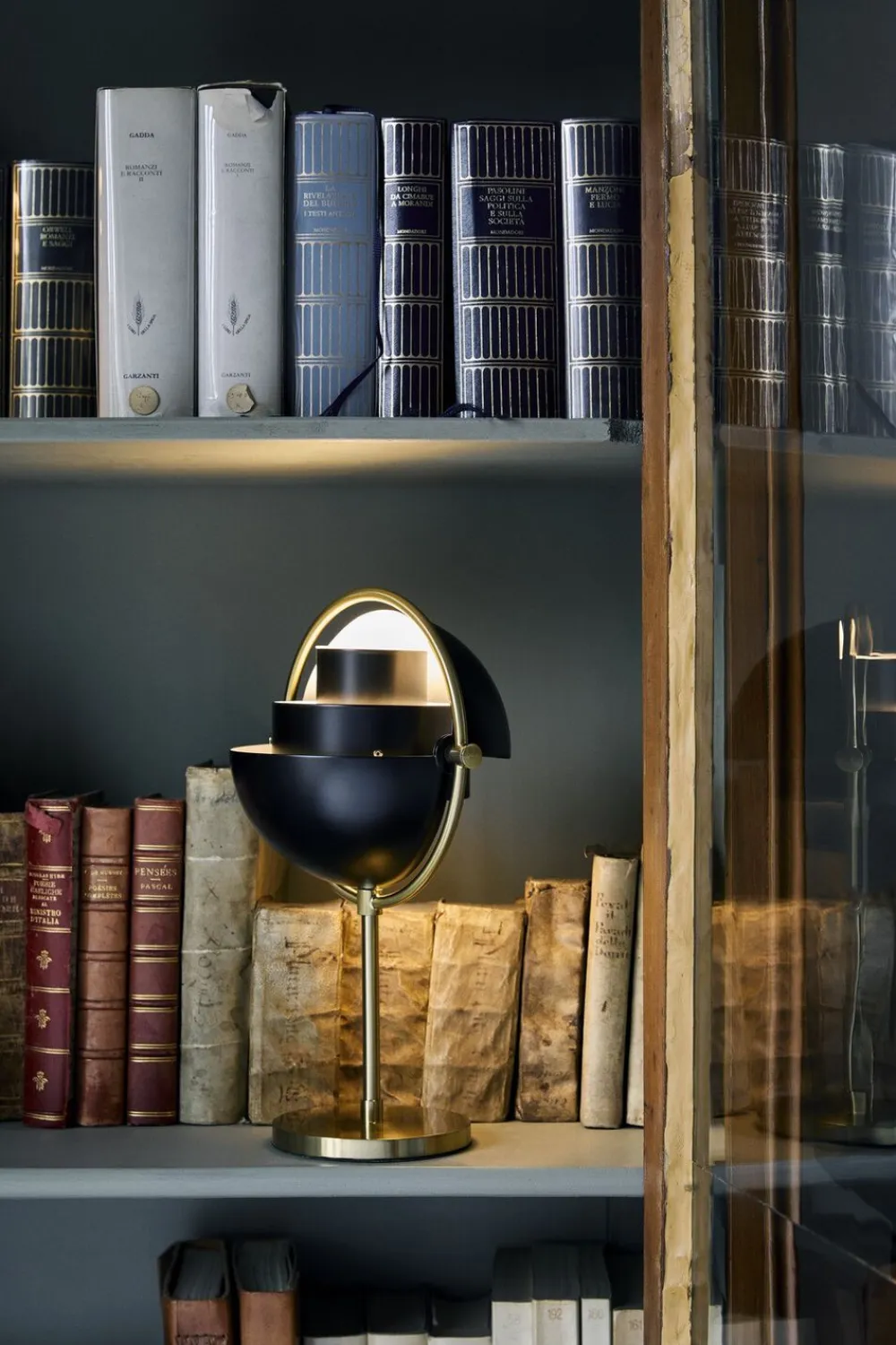 Multi-Lite Portable Lamp, EU Base: Brass, Shade: Black Semi>Gubi Sale