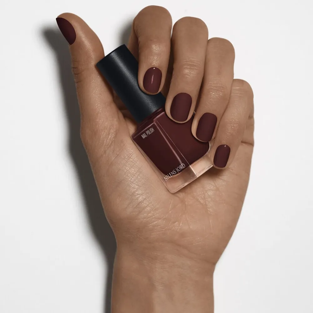 Nilens Jord Nail Polish Dark Burgundy Best