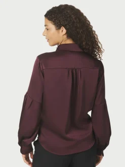 Naja Satin Shirt><noscript><img width=