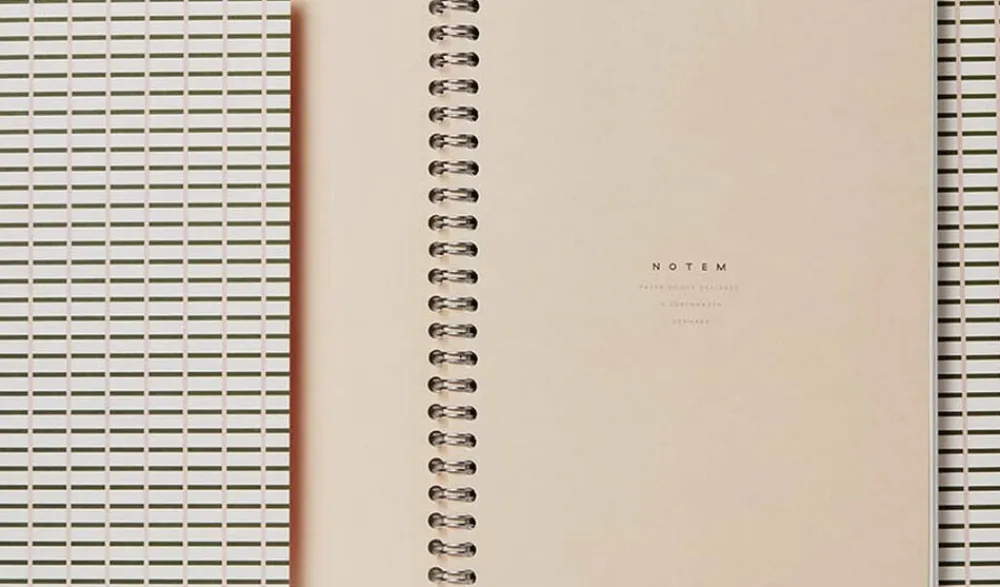 NELA Wirebound Spiral Notebook - Medium, grøn>Notem Outlet