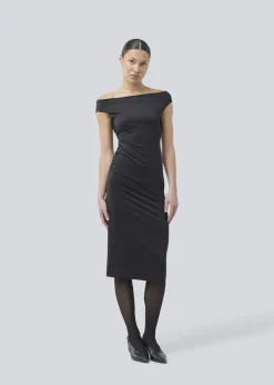 Parissamd dress><noscript><img width=