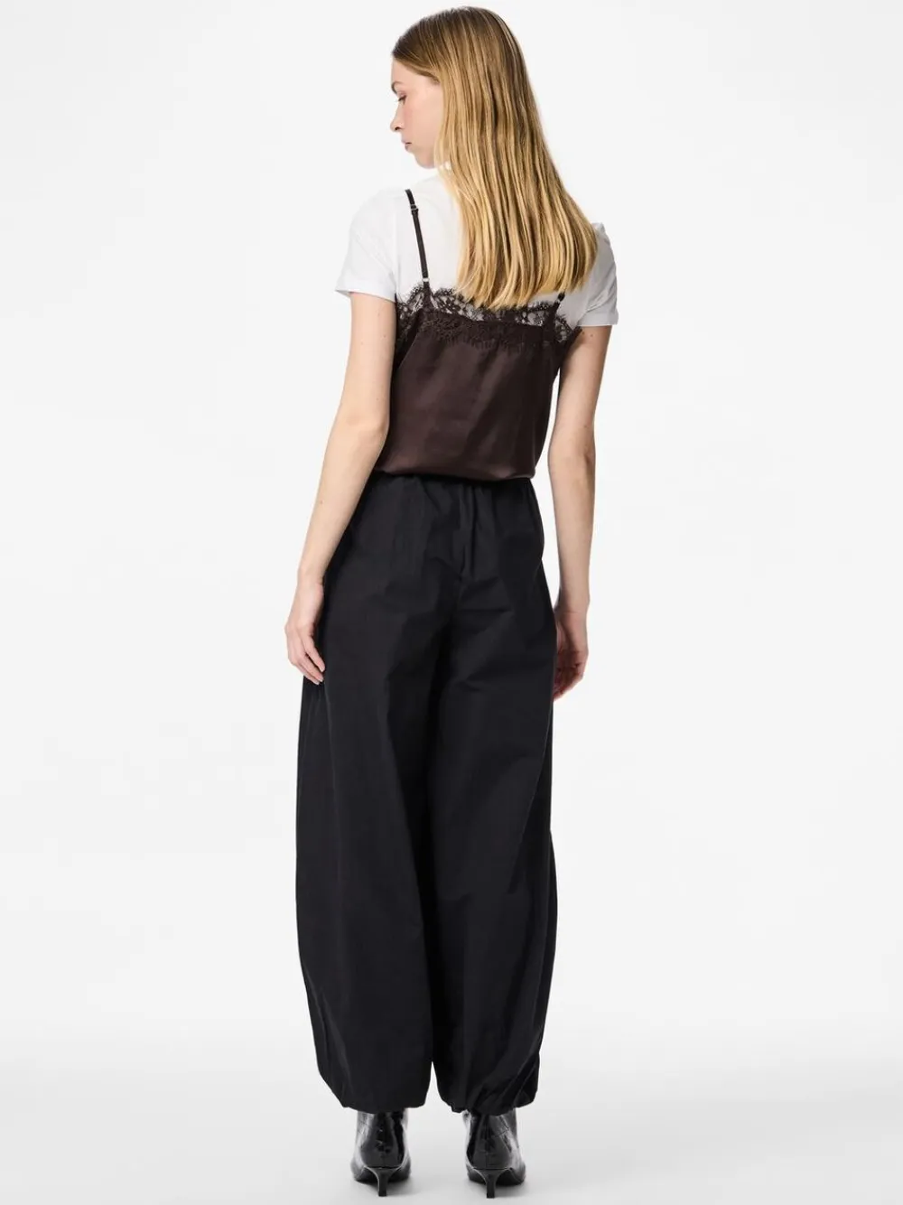Dame Pieces PCBELLA MW BALLOON WVN PANTS D2D