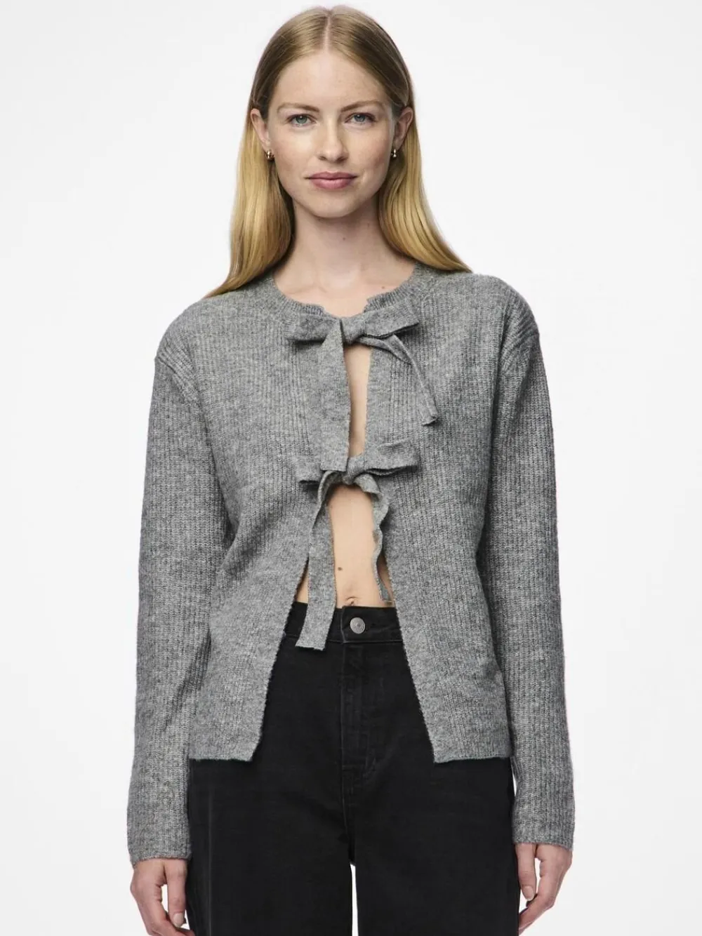 PCSILLY LS REV TIE KNIT NOOS BC>Pieces Clearance