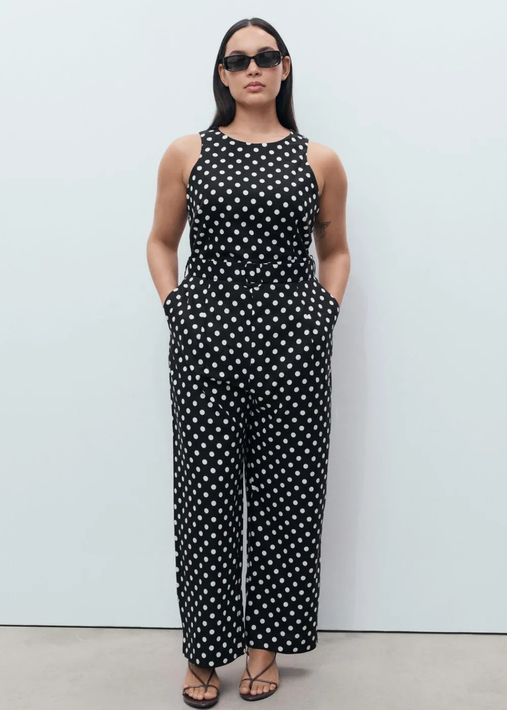 Playsuit. -- ROMEO>MANGO New