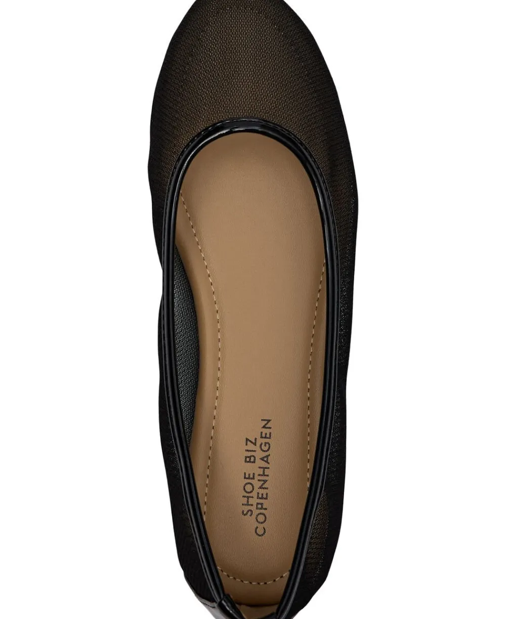 Pomona close>Shoe Biz Sale