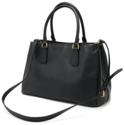 Dame Prada Vintage Prada Galleria Bag