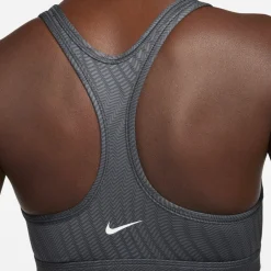 Pro Swoosh Light-Support non-padded sports bh><noscript><img width=