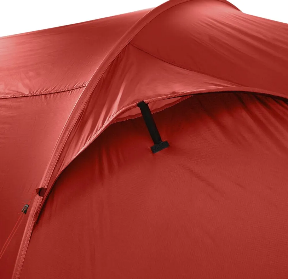 MCKINLEY Quantum 20. 3, kuppeltelt med to rum Rød Outlet