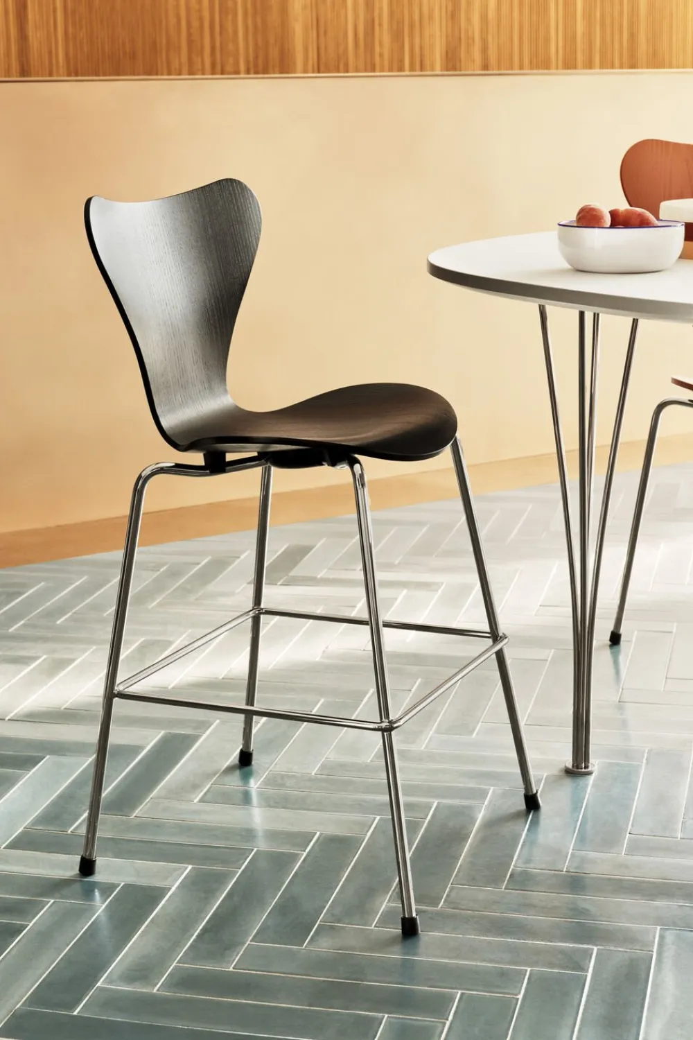 Series 7™ junior stol>Fritz Hansen New