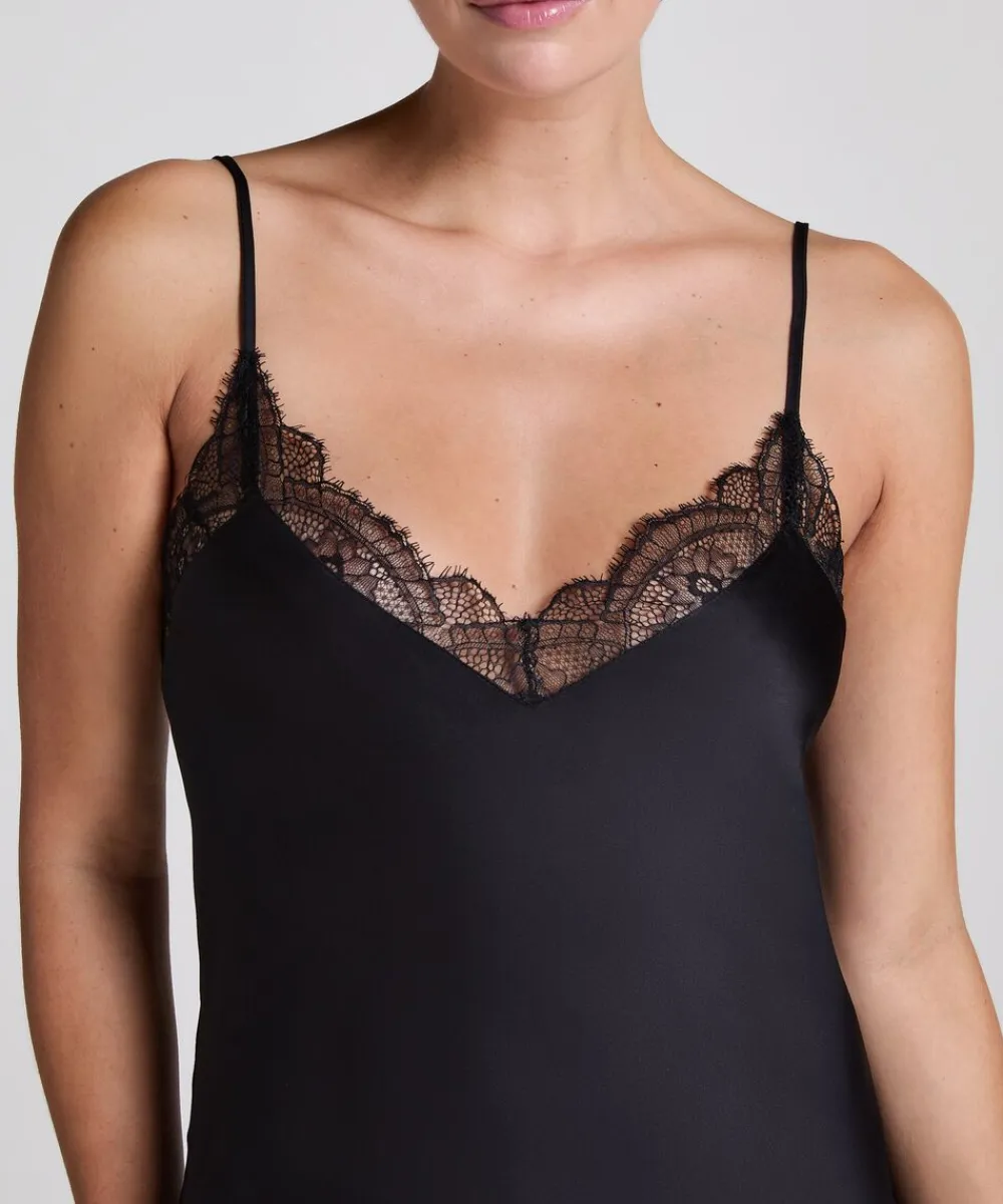 Hunkemöller Slipdress Lace Black New