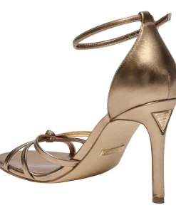 SPRING>GUESS