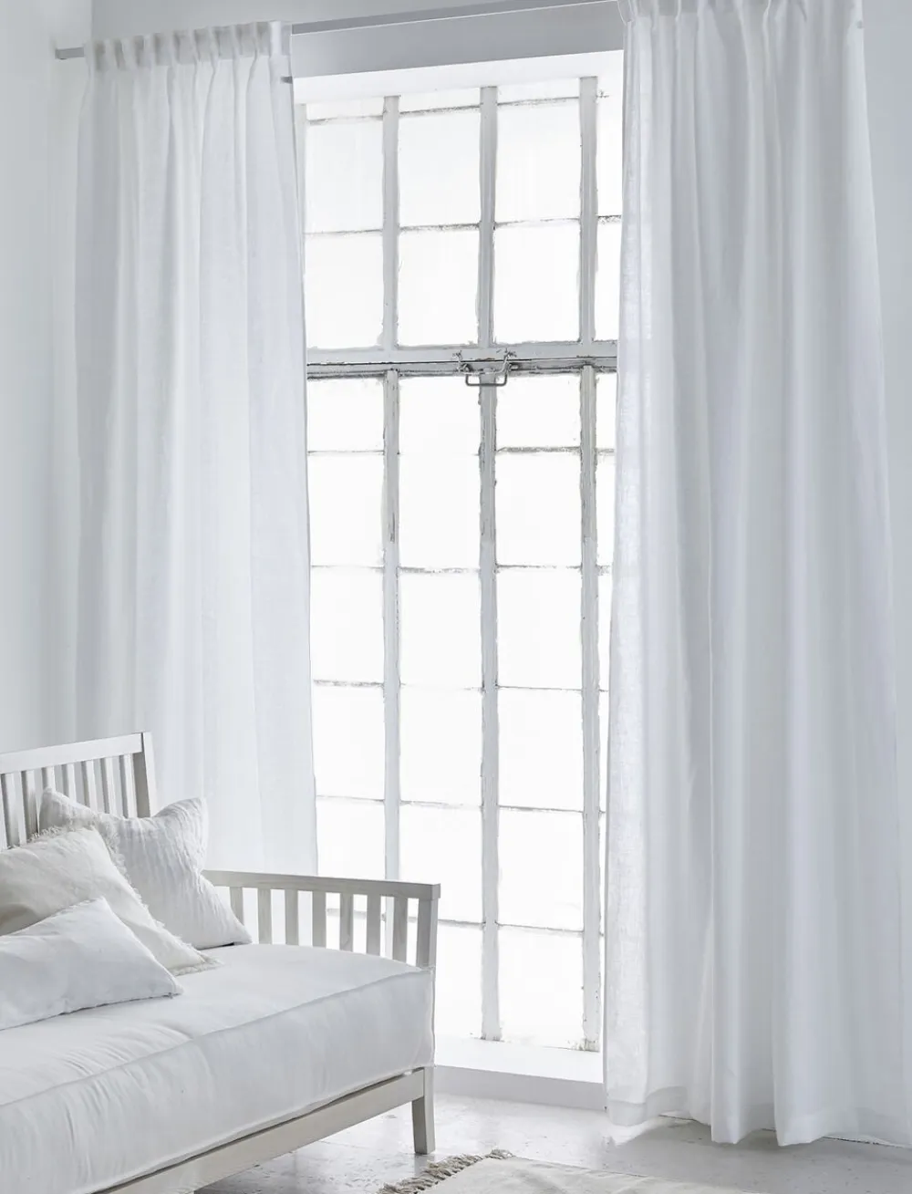 Himla Sunshine Curtain with HT Hot