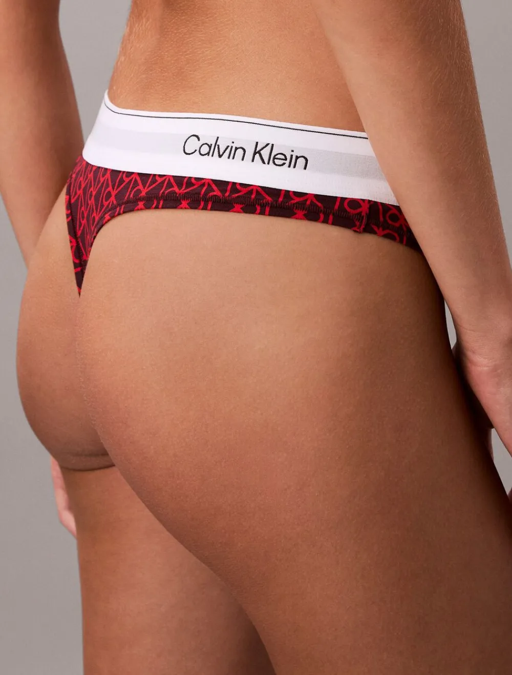 Dame Calvin Klein THONG